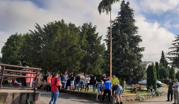 Stavanie mája 4.06.2022