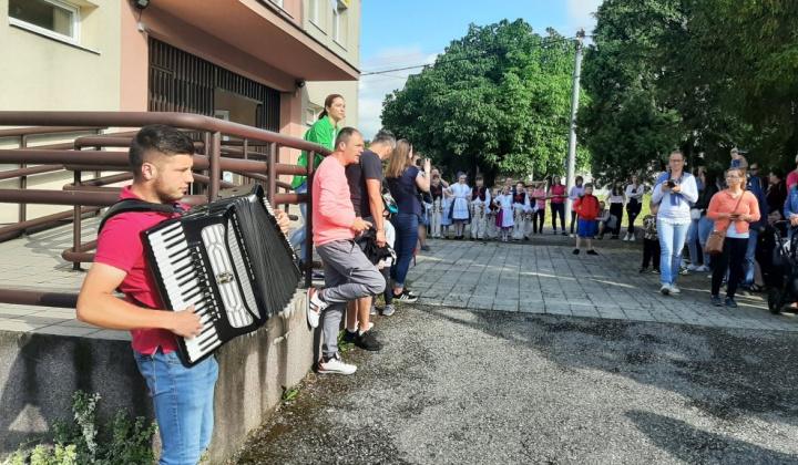 Stavanie mája 4.06.2022