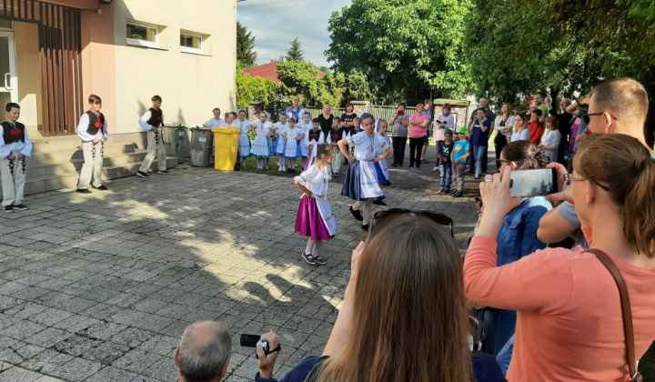 Stavanie mája 4.06.2022