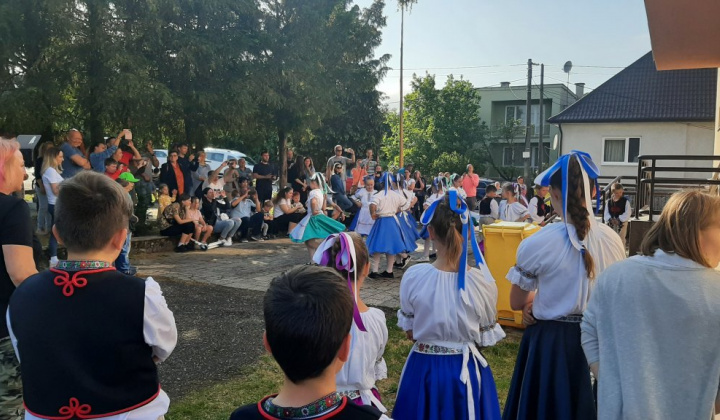 Stavanie mája 4.06.2022