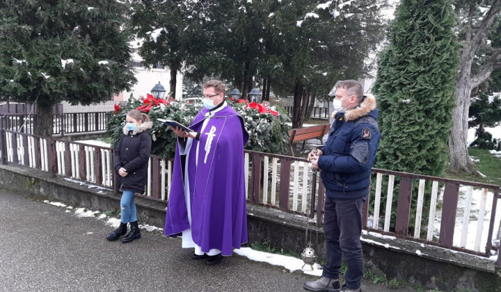 Adventný veniec 