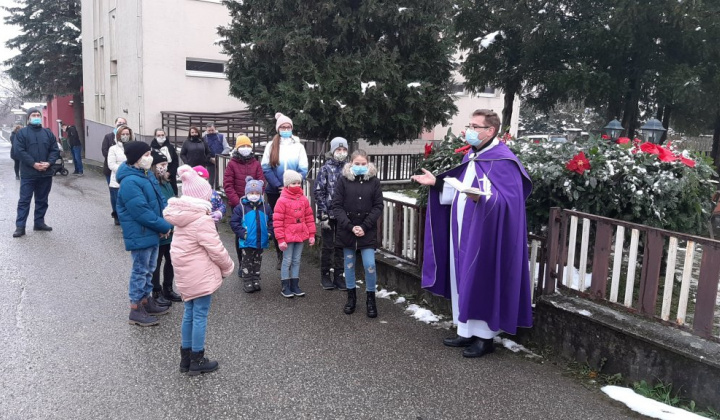 Adventný veniec 