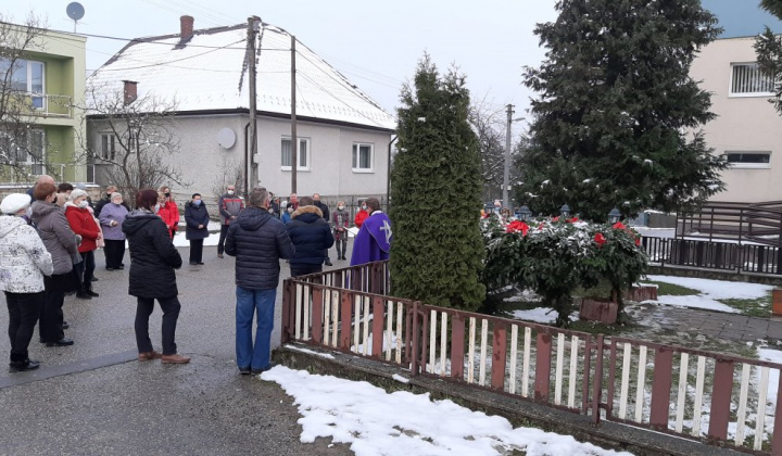 Adventný veniec 