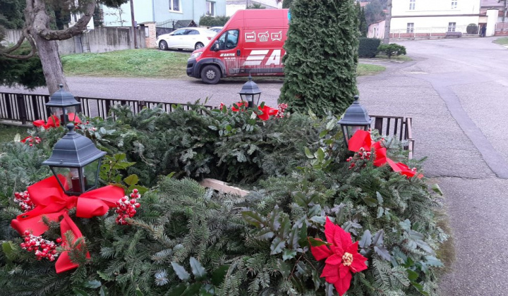 Adventný veniec 